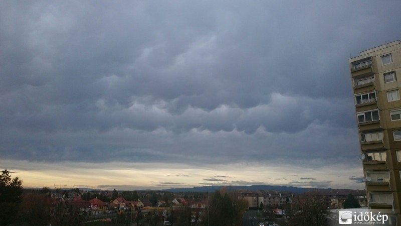 Észlelési fényképek