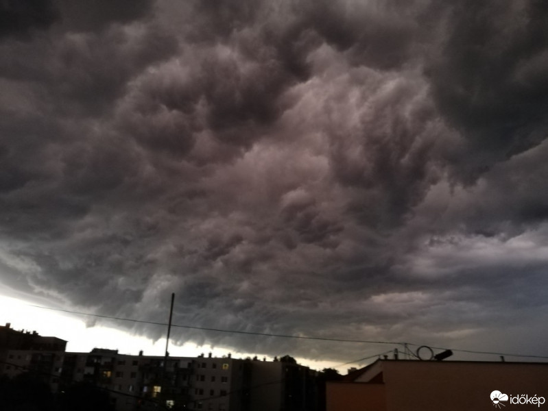 Észlelési fényképek