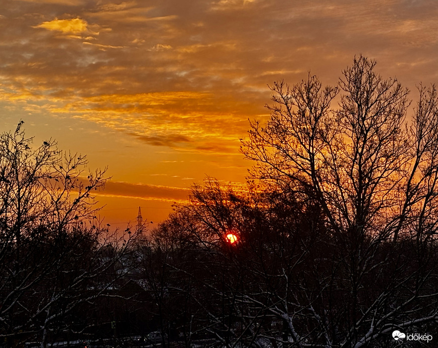 szögedi napfelkelte