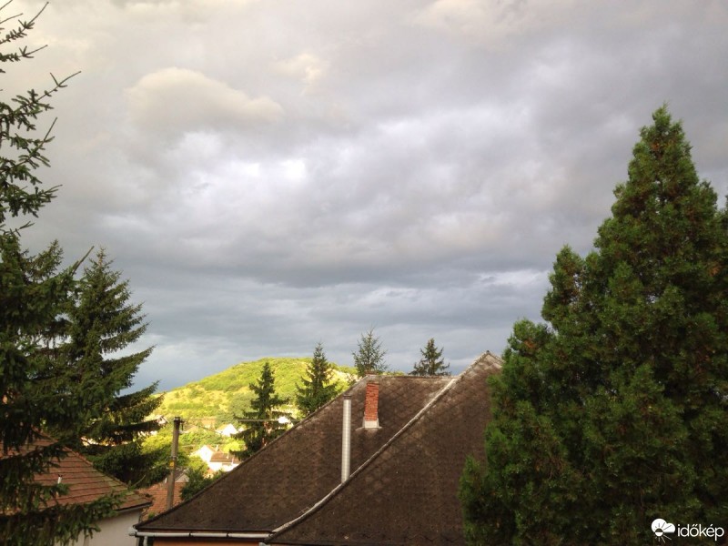 Észlelési fényképek