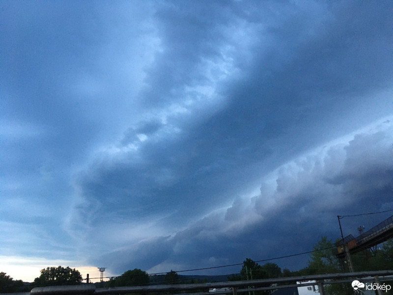 Észlelési fényképek