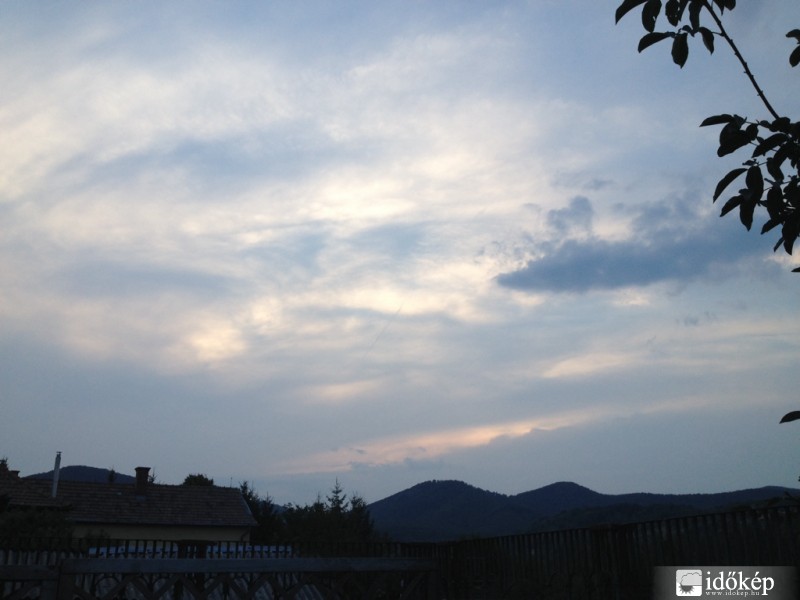 Észlelési fényképek