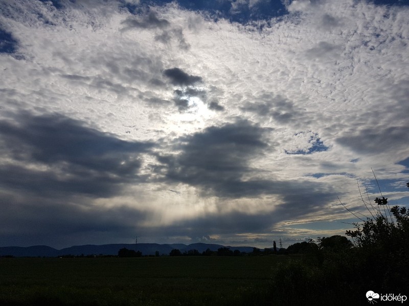 Észlelési fényképek