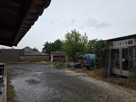 Kistarcsa