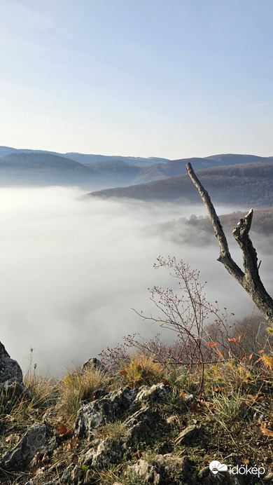 Ködpaplan alatt a Bükk