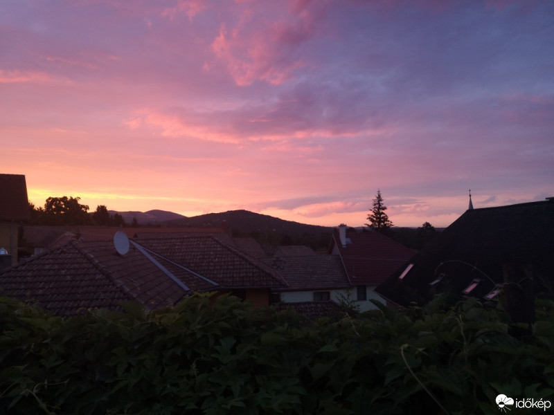 Észlelési fényképek