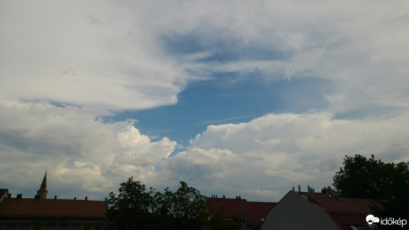 Észlelési fényképek