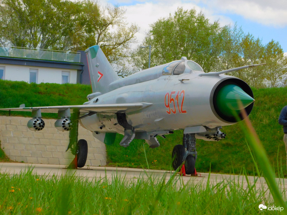 MiG-21 Rep-Tár 