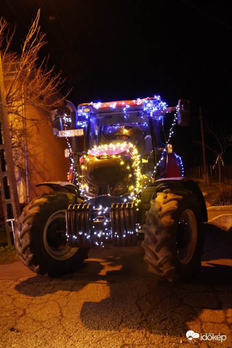 Mai Furtai traktoros felvonulás:) 7