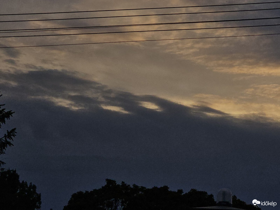 Sötétedés elötti kép 