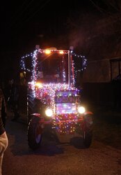 Mai Furtai traktoros felvonulás:) 3