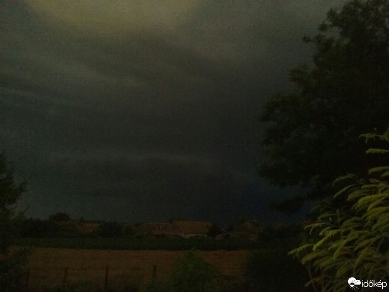 Észlelési fényképek