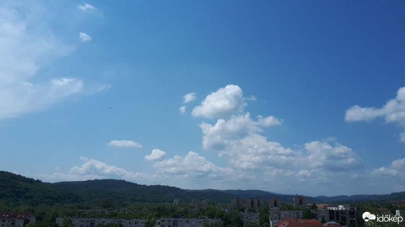 Észlelési fényképek