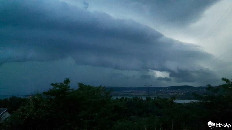 Észlelési fényképek