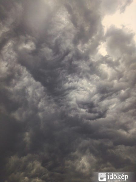 Észlelési fényképek