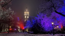 Esti fények a Kossuth téren