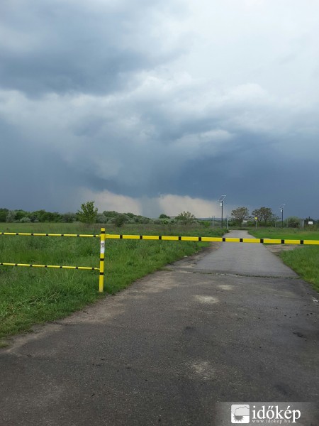 Észlelési fényképek