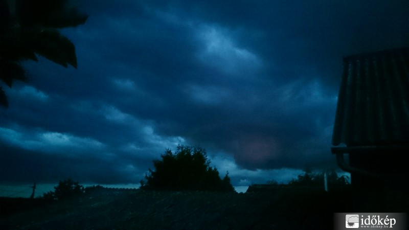 Észlelési fényképek