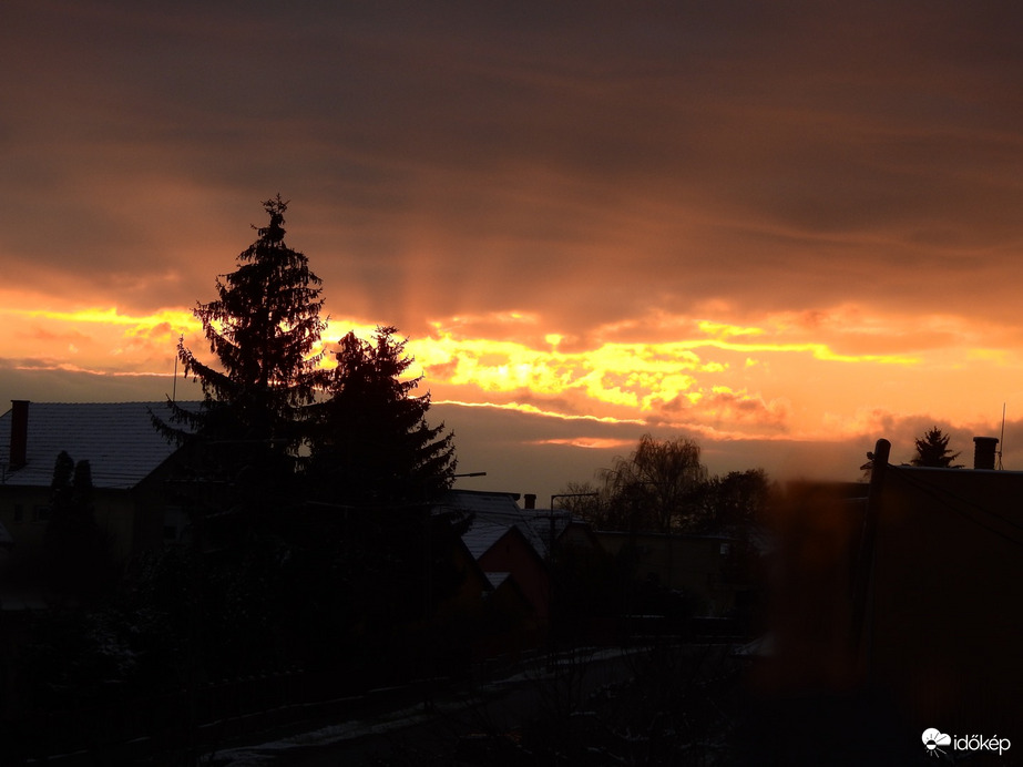 Jeges naplemente Tiszalök