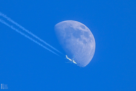 Egyetlen szerencsés másodperc: Holdjárat – átszállás nélkül