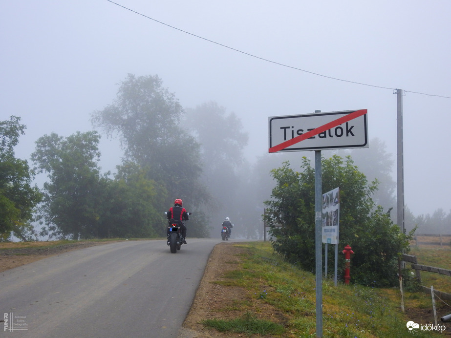 Homályos csend a tiszalöki Kis-Tiszánál