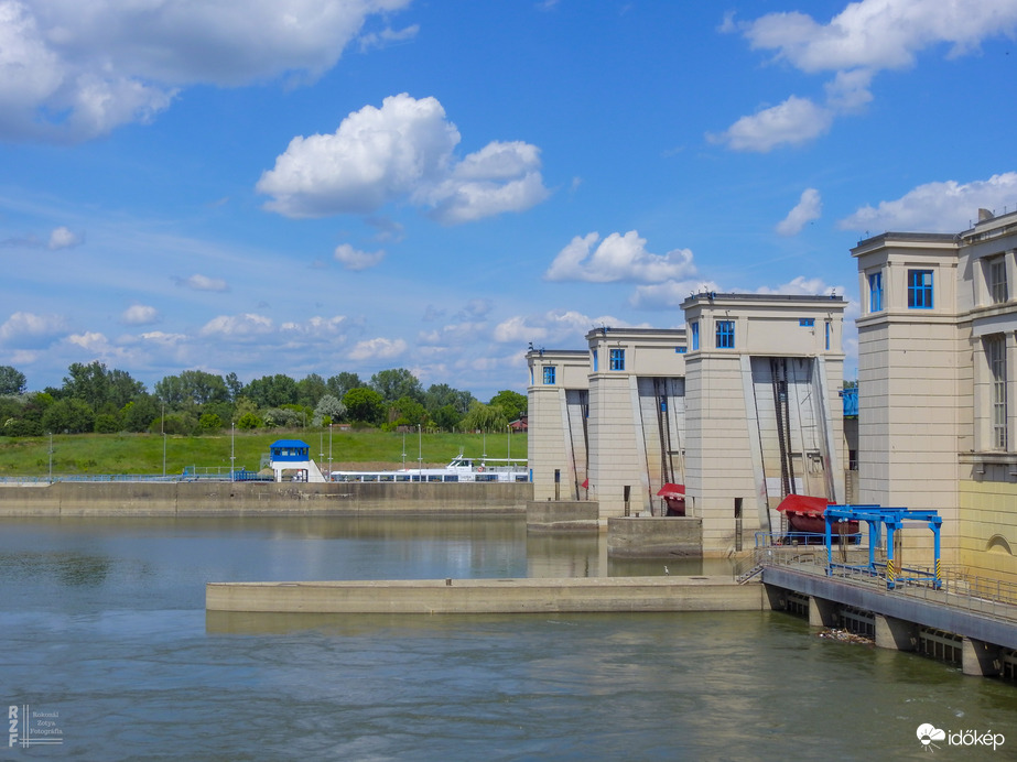 Victor Hugo elhagyta Tiszalököt, irány Strasbourg