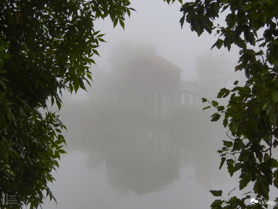 Homályos csend a tiszalöki Kis-Tiszánál