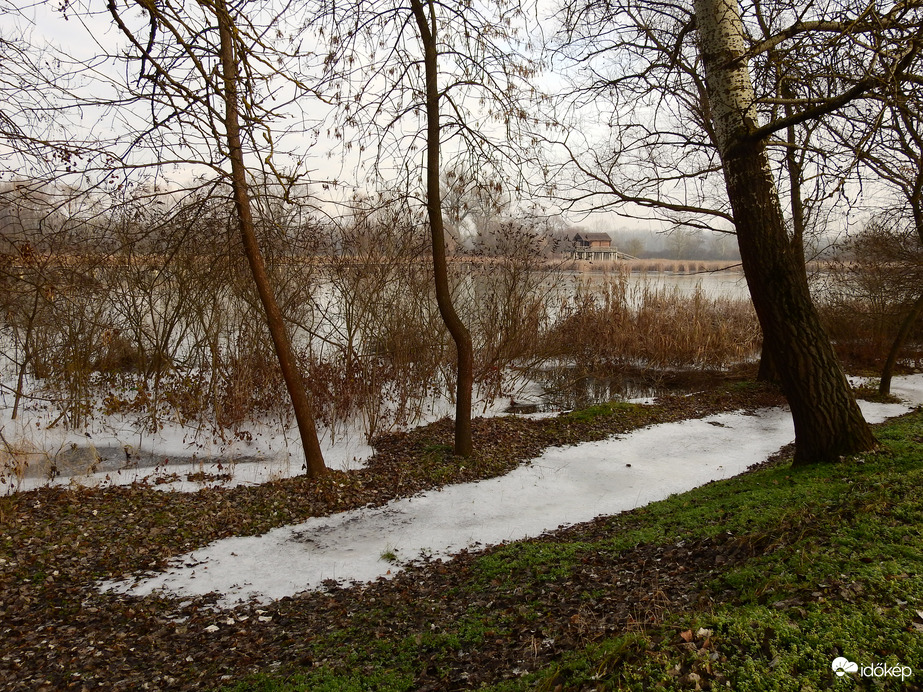 Áradás, jeges ár Tiszalöknél