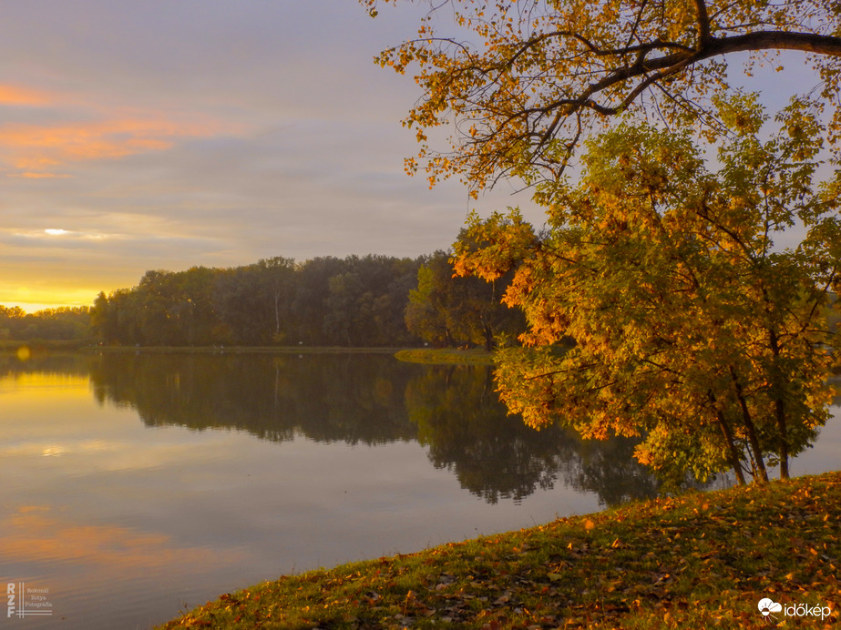Ma esti csoda naplemente a tiszalöki Kis-Tiszán