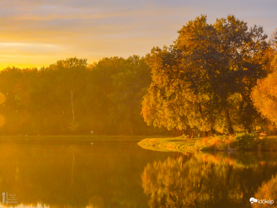 Ma esti csoda naplemente a tiszalöki Kis-Tiszán