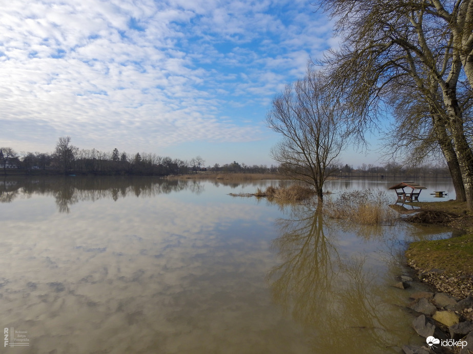 Árvíz, 565 cm, Kis-Tisza/Tiszalök