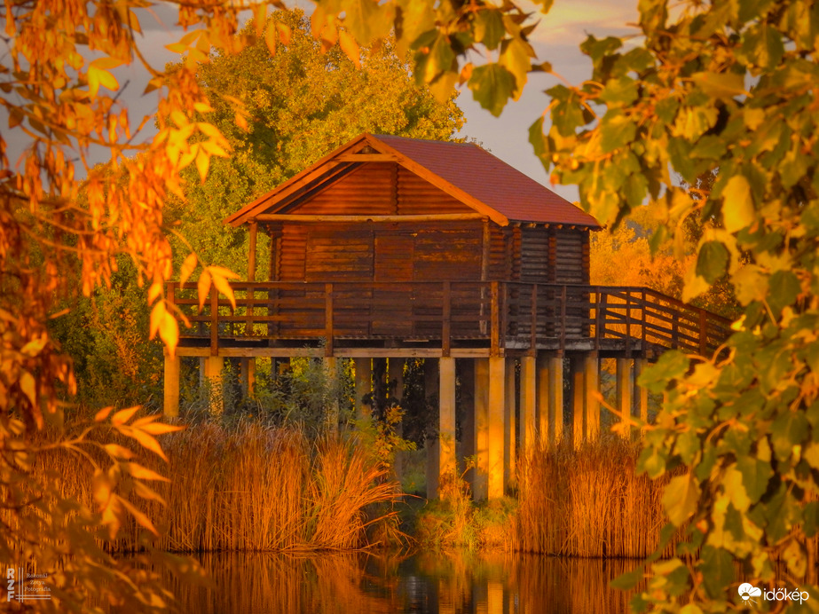 Ma esti csoda naplemente a tiszalöki Kis-Tiszán