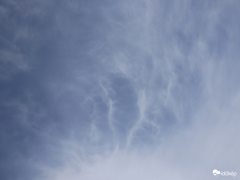 Mammatus Tiszalökön ma
