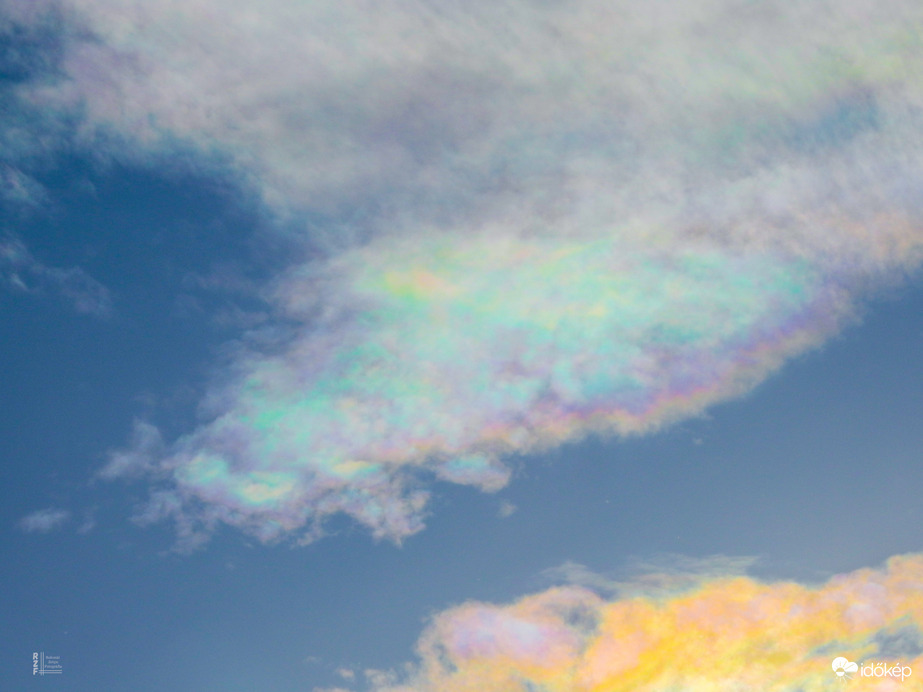 Még néhány további irizáló felhő pár perccel korábban Tiszalökről