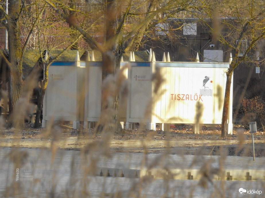 Árvíz, 520 cm, Tiszalök/Szepi-tanya, strand, kalandpark