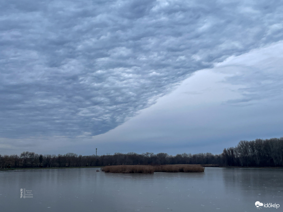 Kevert hullámfelhők