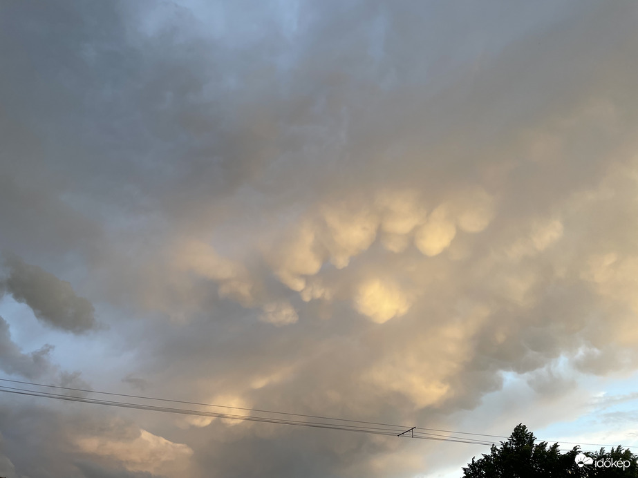 Mammatus Tiszalök 