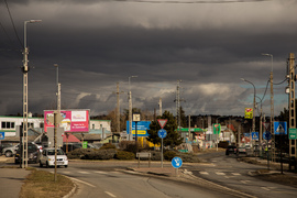 Szeles hidegront záporokkal