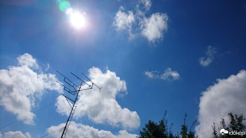 Észlelési fényképek