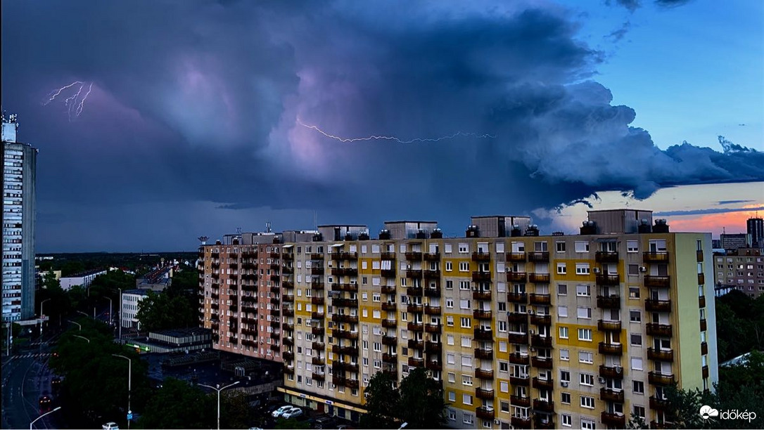 Észlelési fényképek