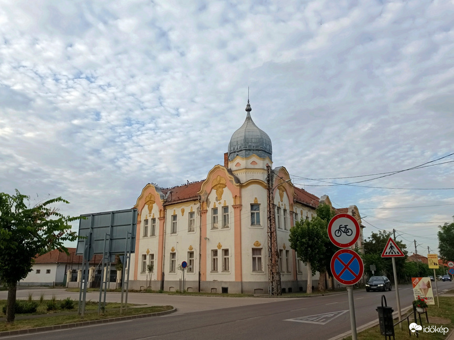 Jászapáti