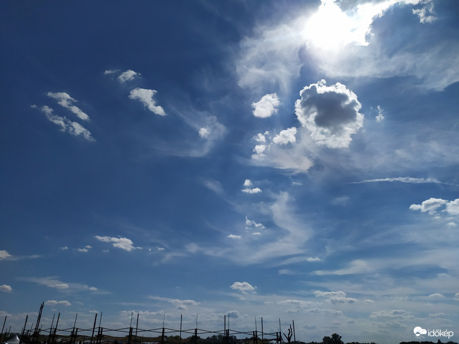 Észlelési fényképek