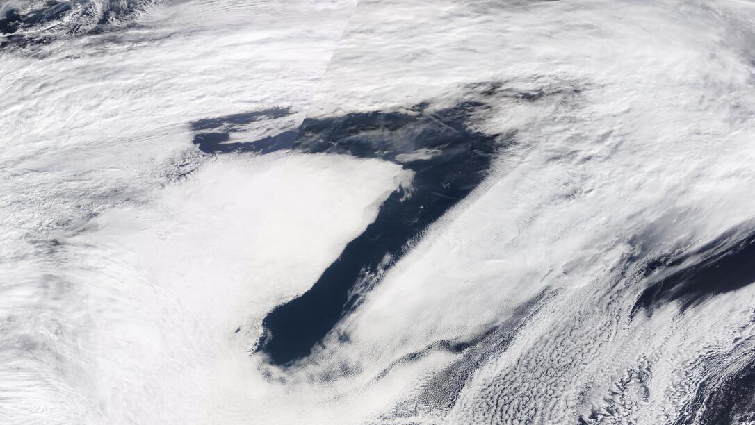 Hatalmas 7-es a Csendes-óceán felett