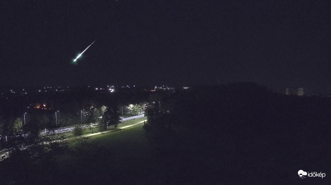 Hajnali tűzgömb Szombathelyen