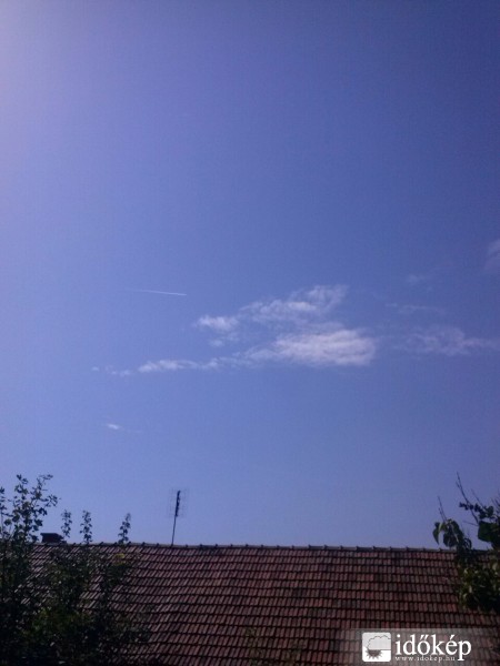 Észlelési fényképek