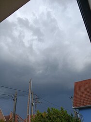 Újhartyán