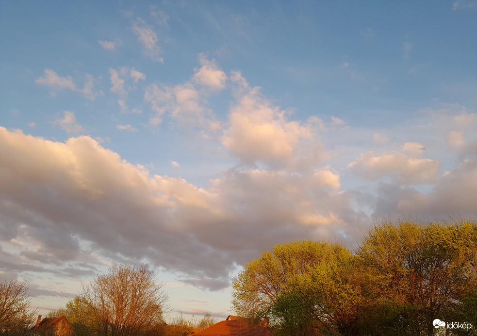 Észlelési fényképek