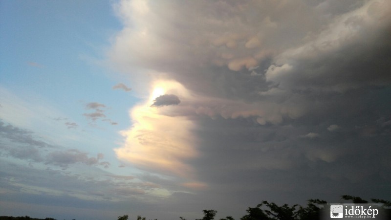 Észlelési fényképek