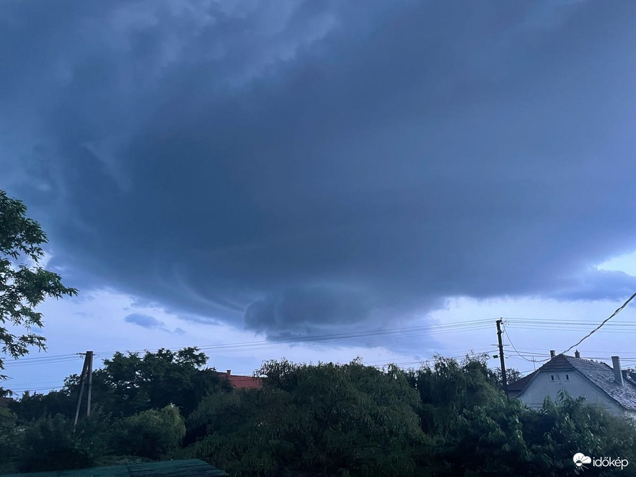 Észlelési fényképek