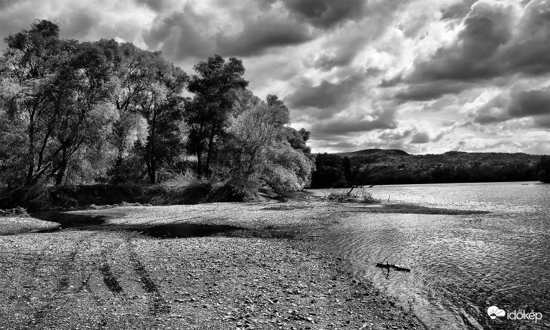 A Garam torkolata,Kamenica nad Hronom közelében
